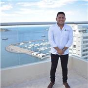 Contador Público, Magister en Administración de Empresas, Especialista en Sistemas Integrados de Gestión